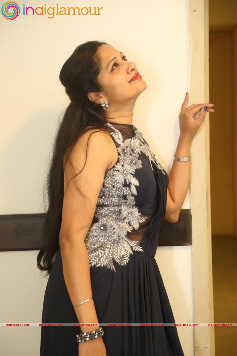 Anitha Chowdhary Actress hd photo