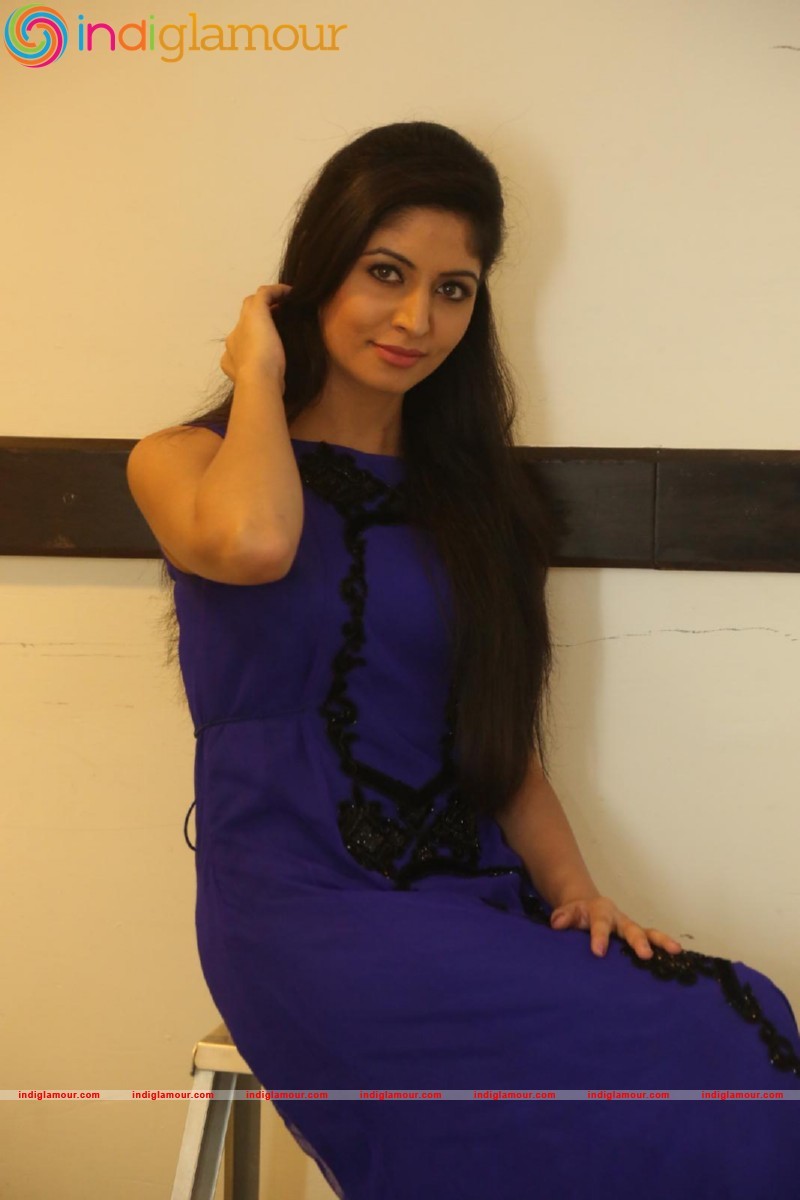 Zahida Sam Actress hd photo