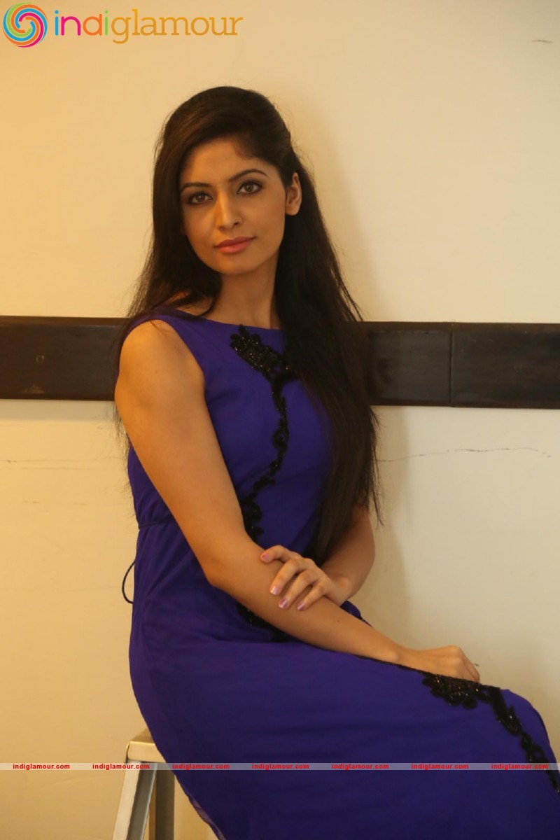 Zahida Sam Actress hd photo