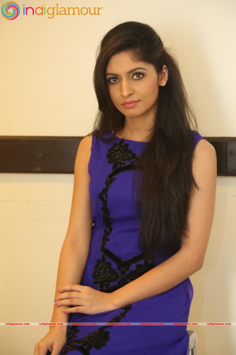 Zahida Sam Actress hd photo