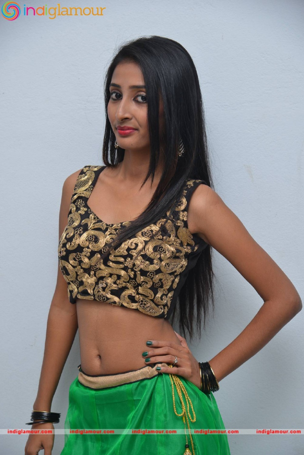 Moumita Halder Actress hd photo