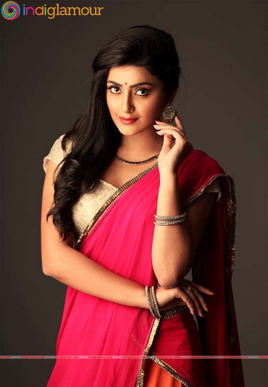 Avantika Mishra Actress hd photo