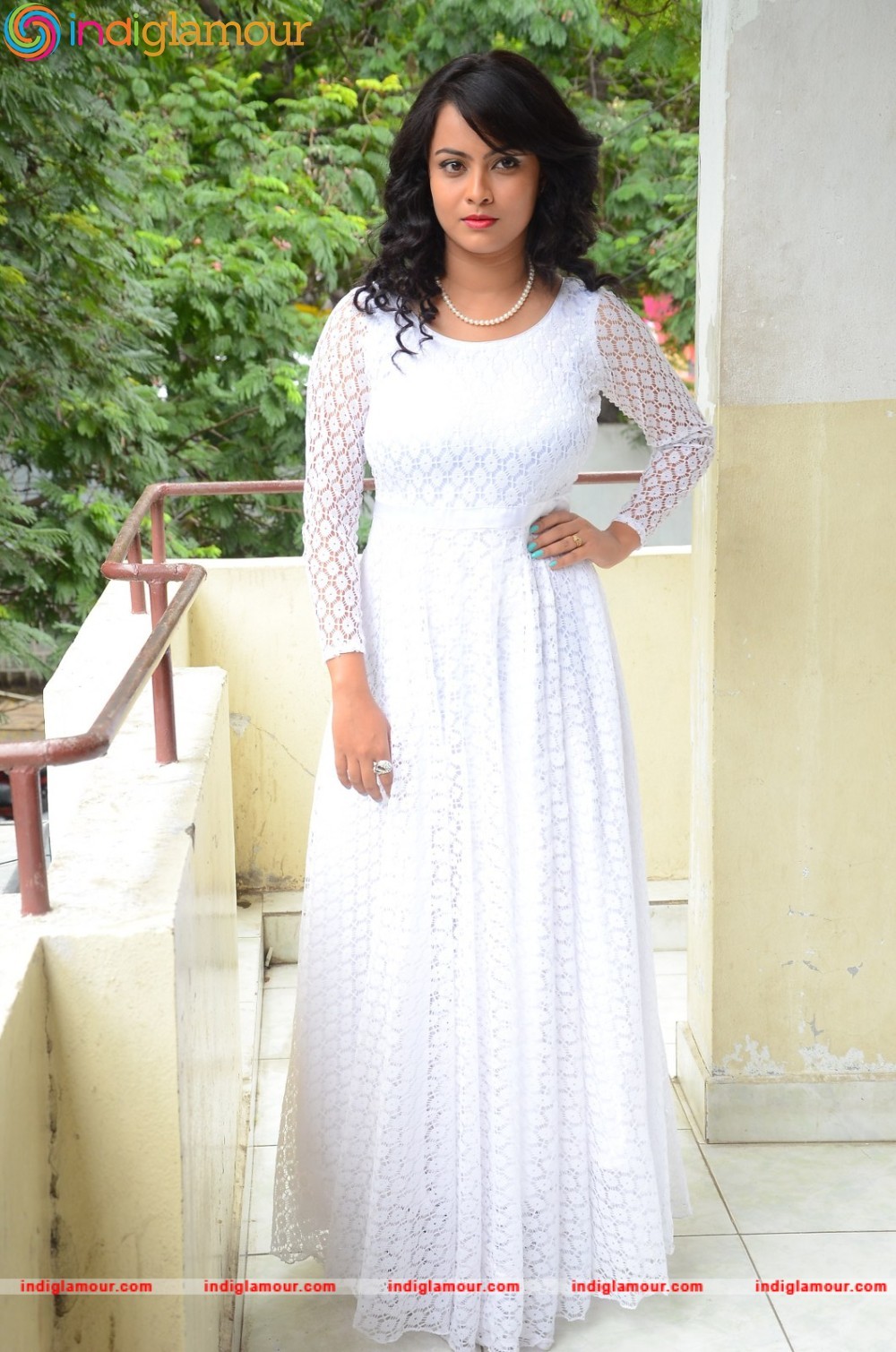 Athithi Das Actress hd photo