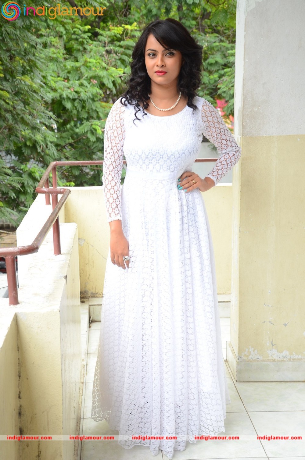 Athithi Das Actress hd photo