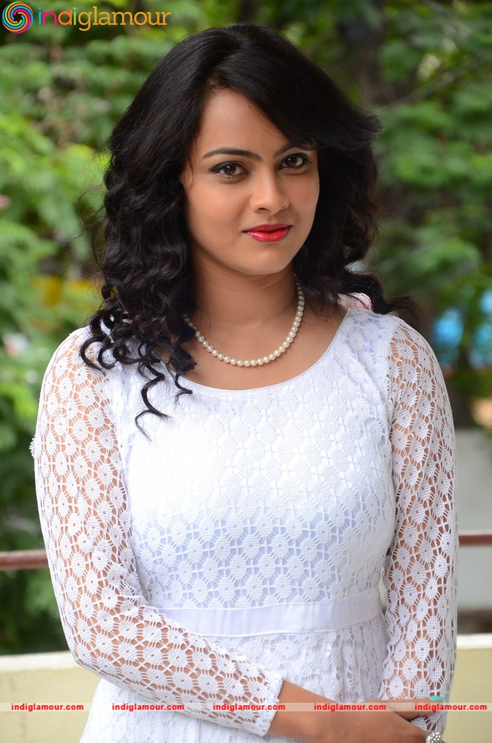 Athithi Das Actress hd photo