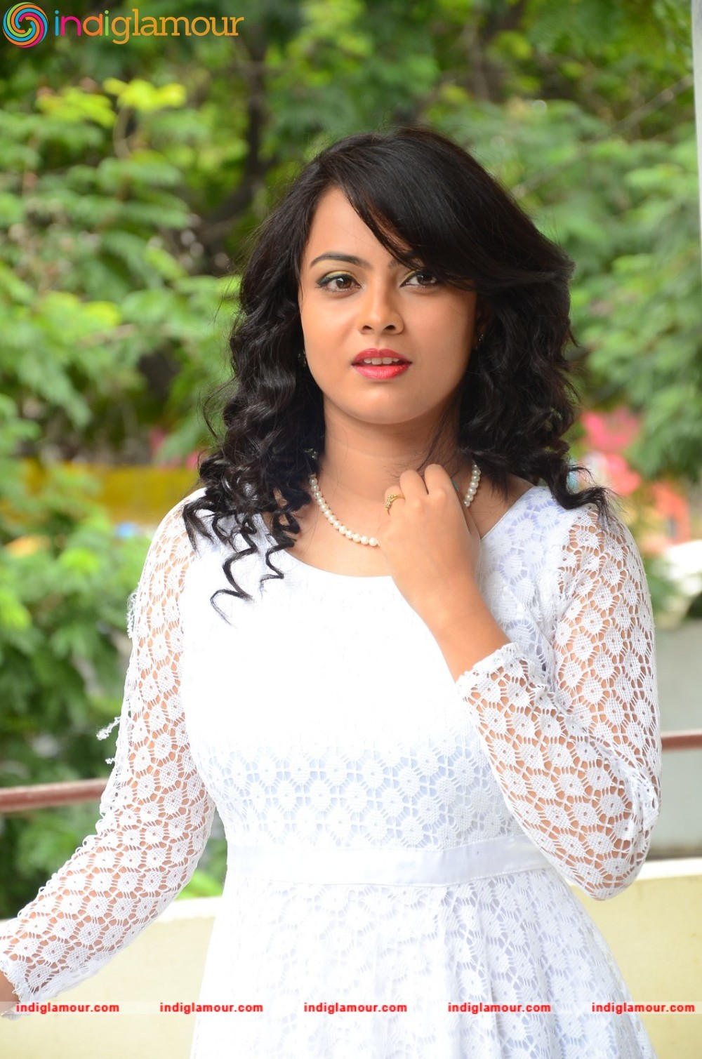 Athithi Das Actress hd photo