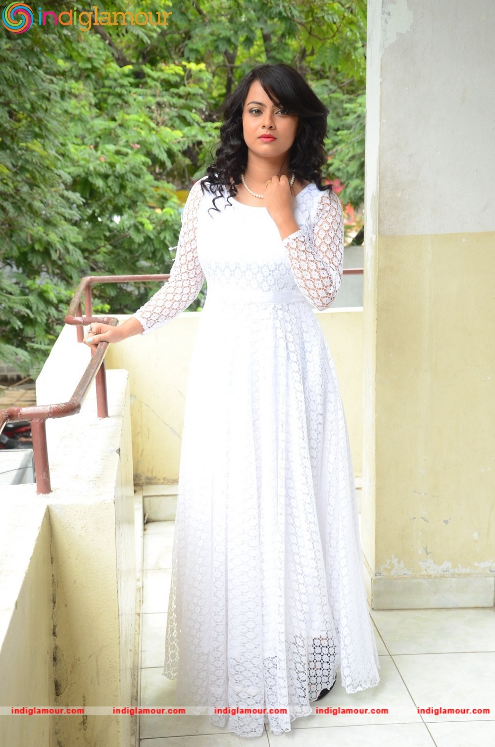 Athithi Das Actress hd photo