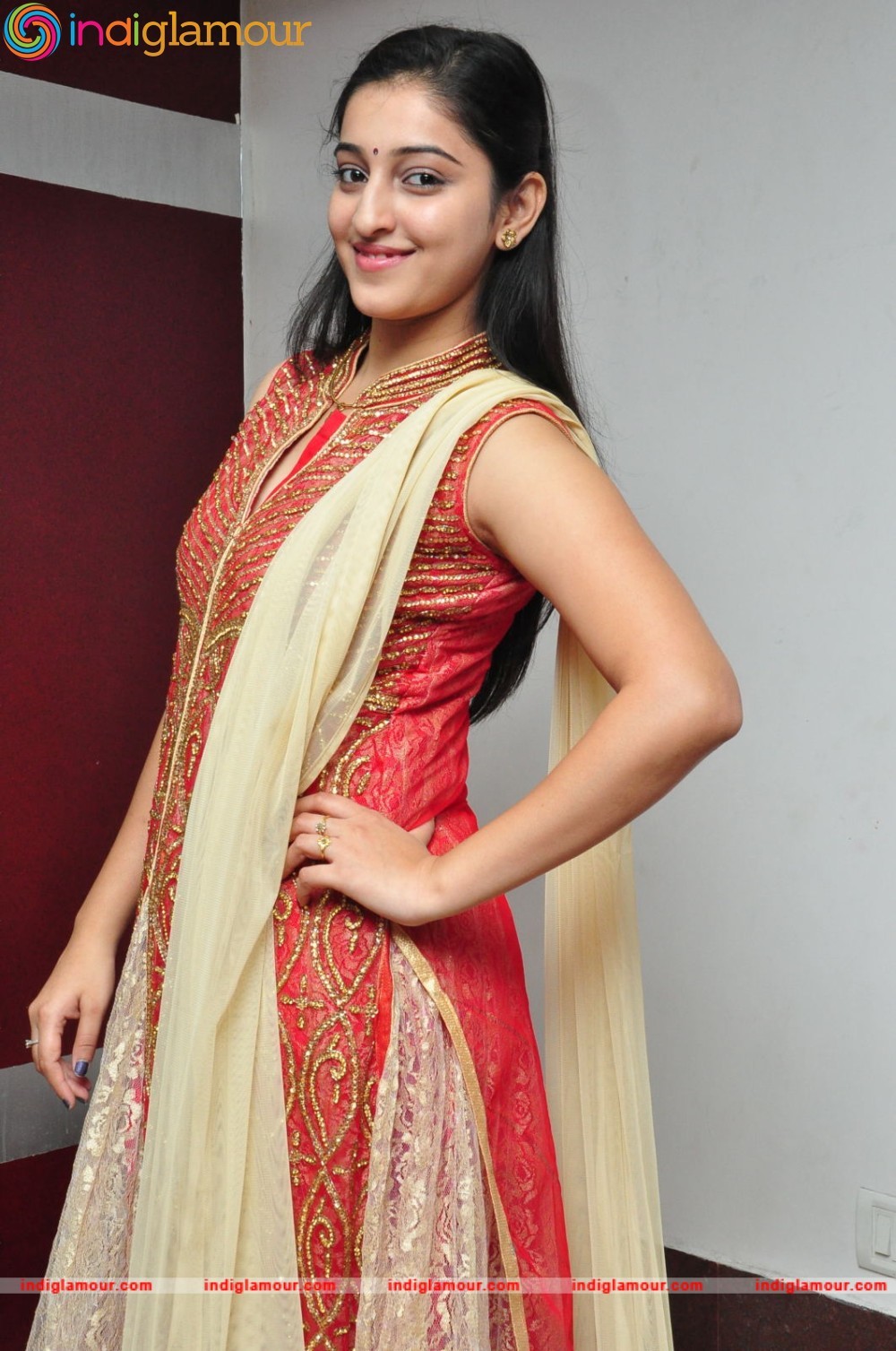 Mouryani Actress hd photo