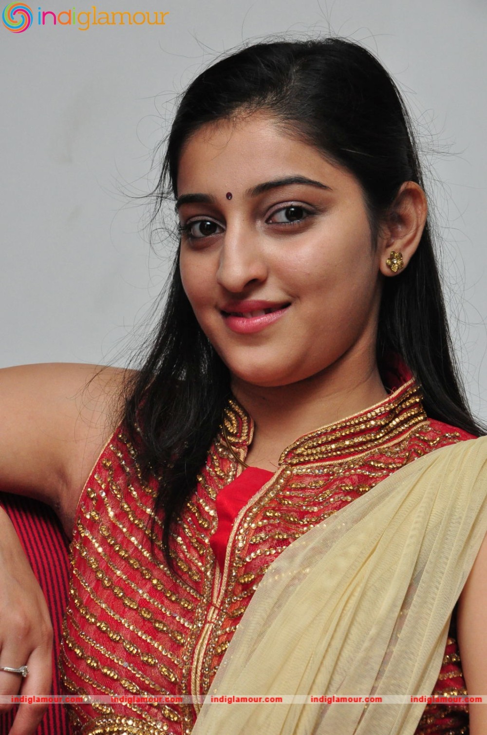 Mouryani Actress hd photo