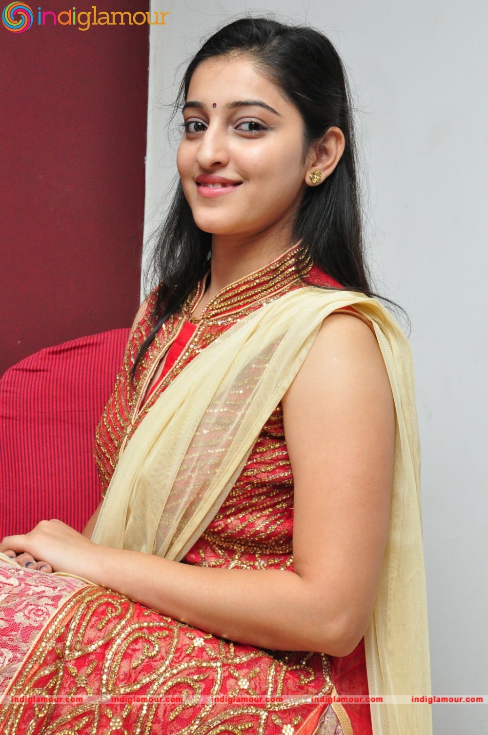 Mouryani Actress hd photo