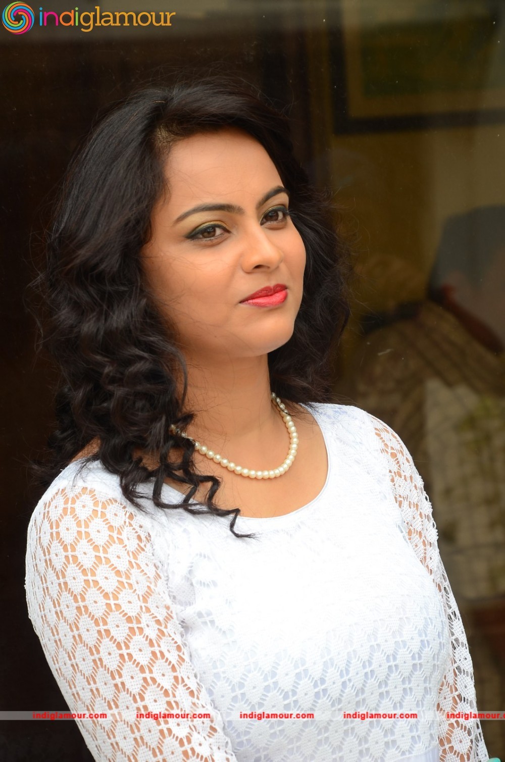 Athithi Das Actress hd photo
