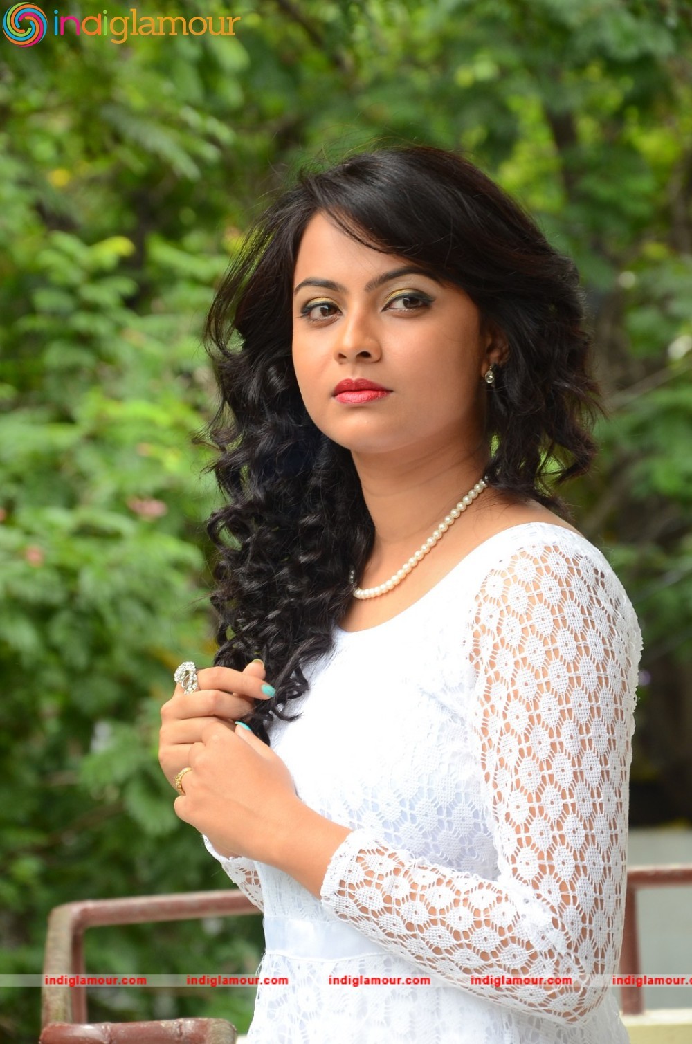 Athithi Das Actress hd photo