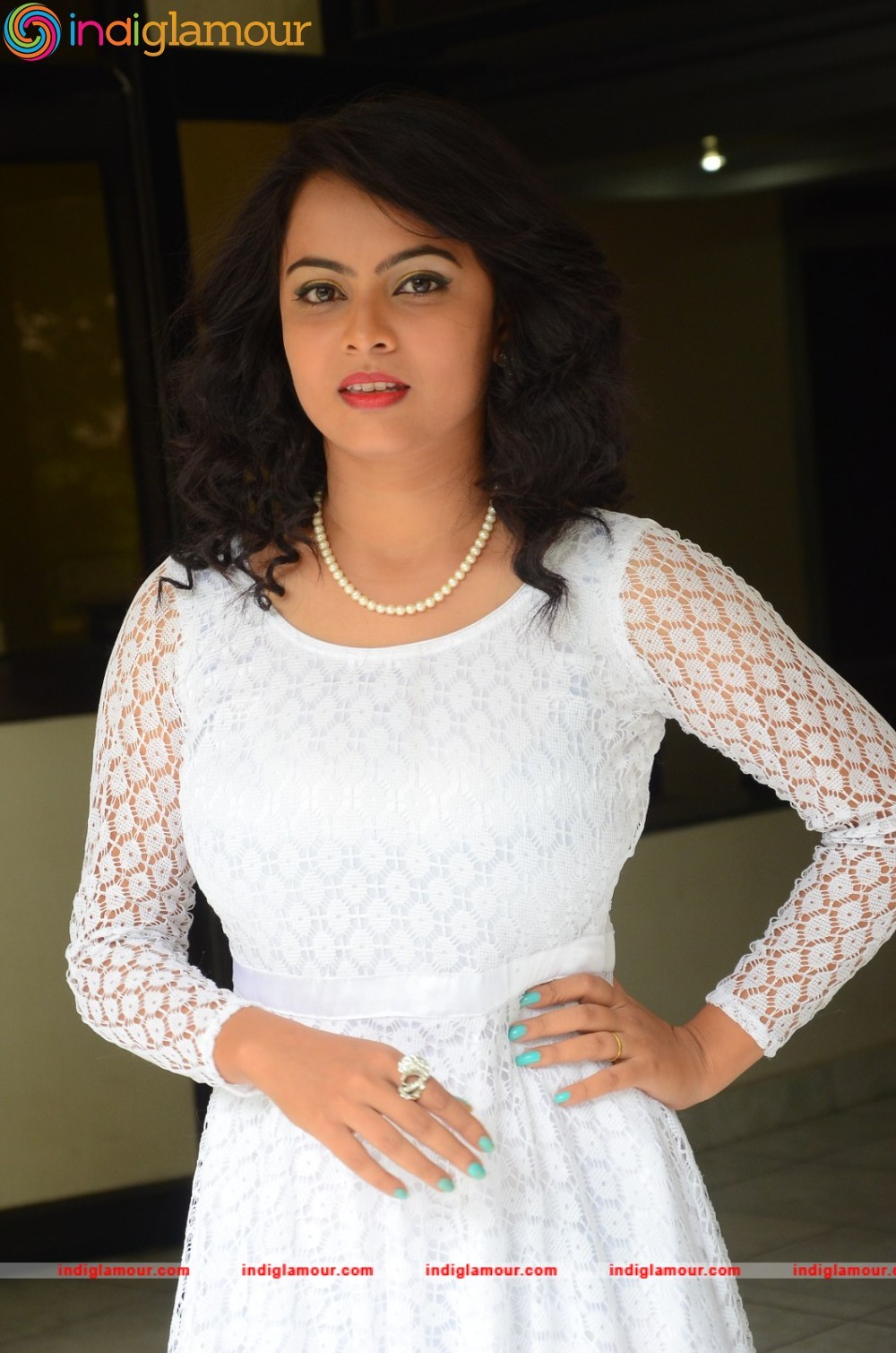 Athithi Das Actress hd photo