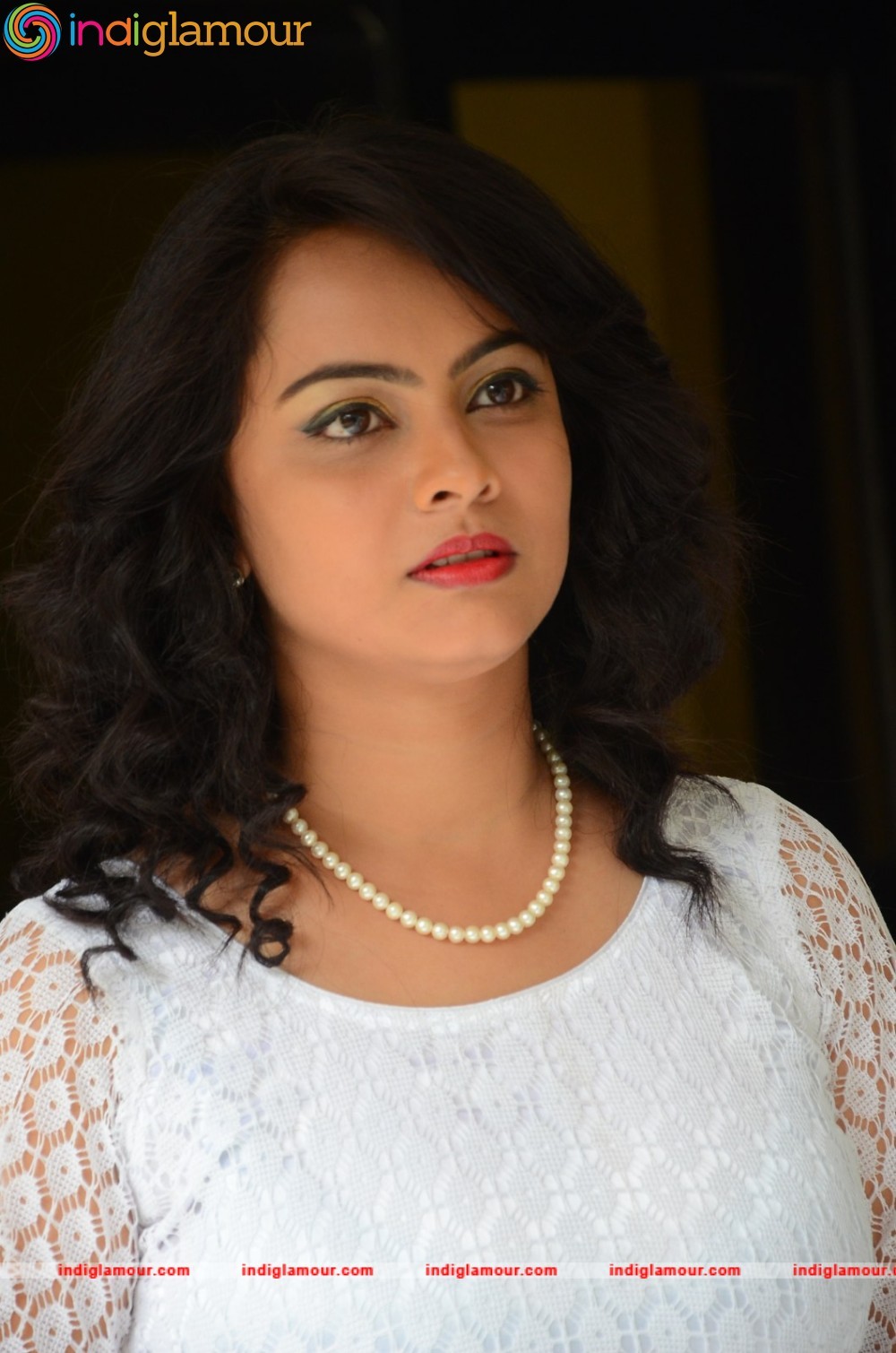 Athithi Das Actress hd photo