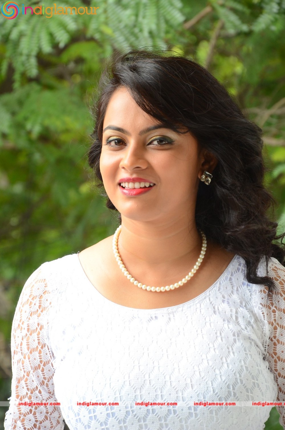 Athithi Das Actress hd photo