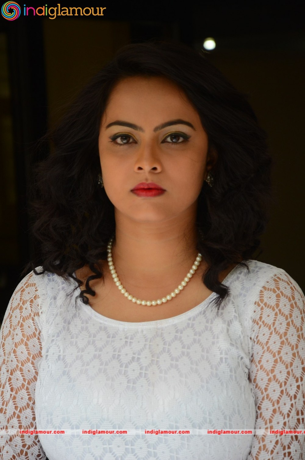 Athithi Das Actress hd photo