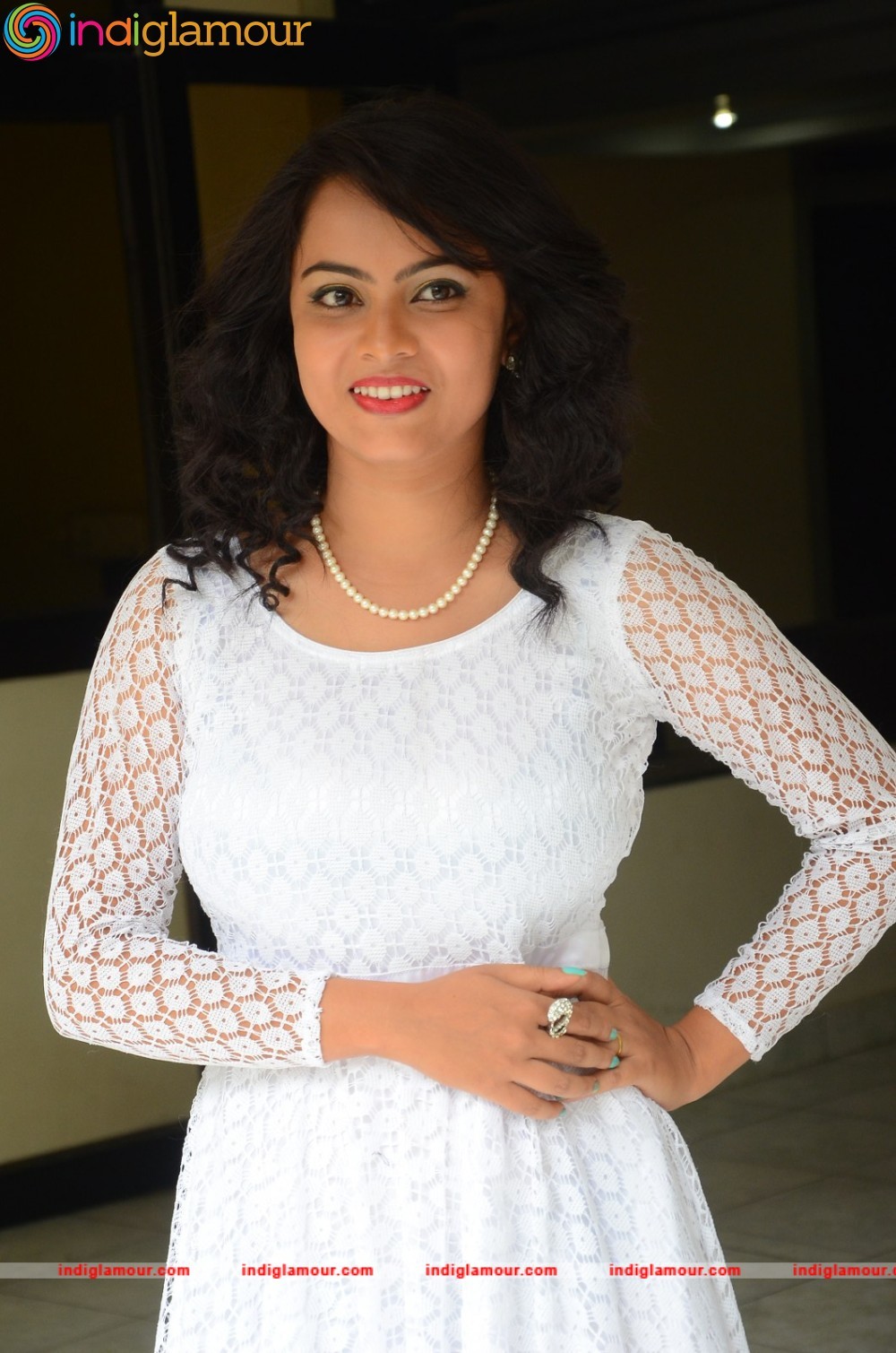 Athithi Das Actress hd photo
