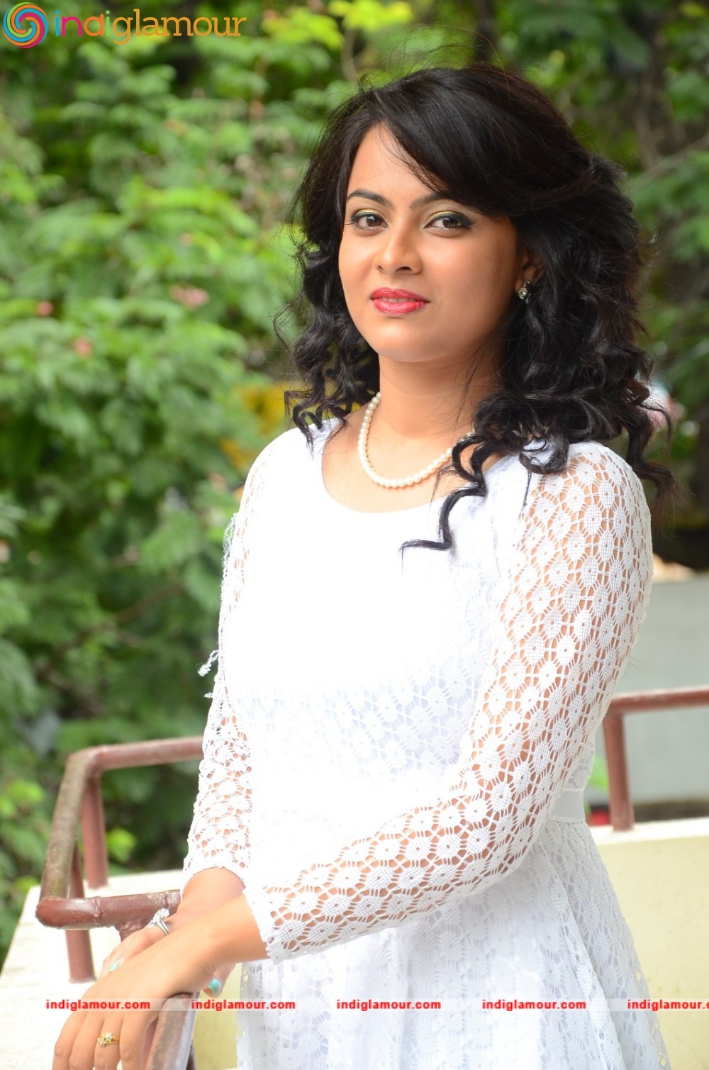 Athithi Das Actress hd photo