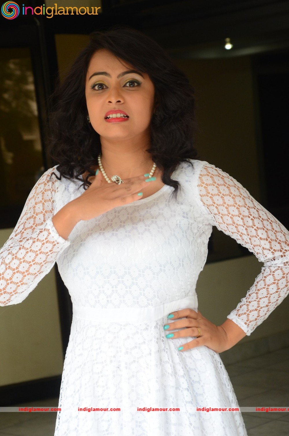 Athithi Das Actress hd photo