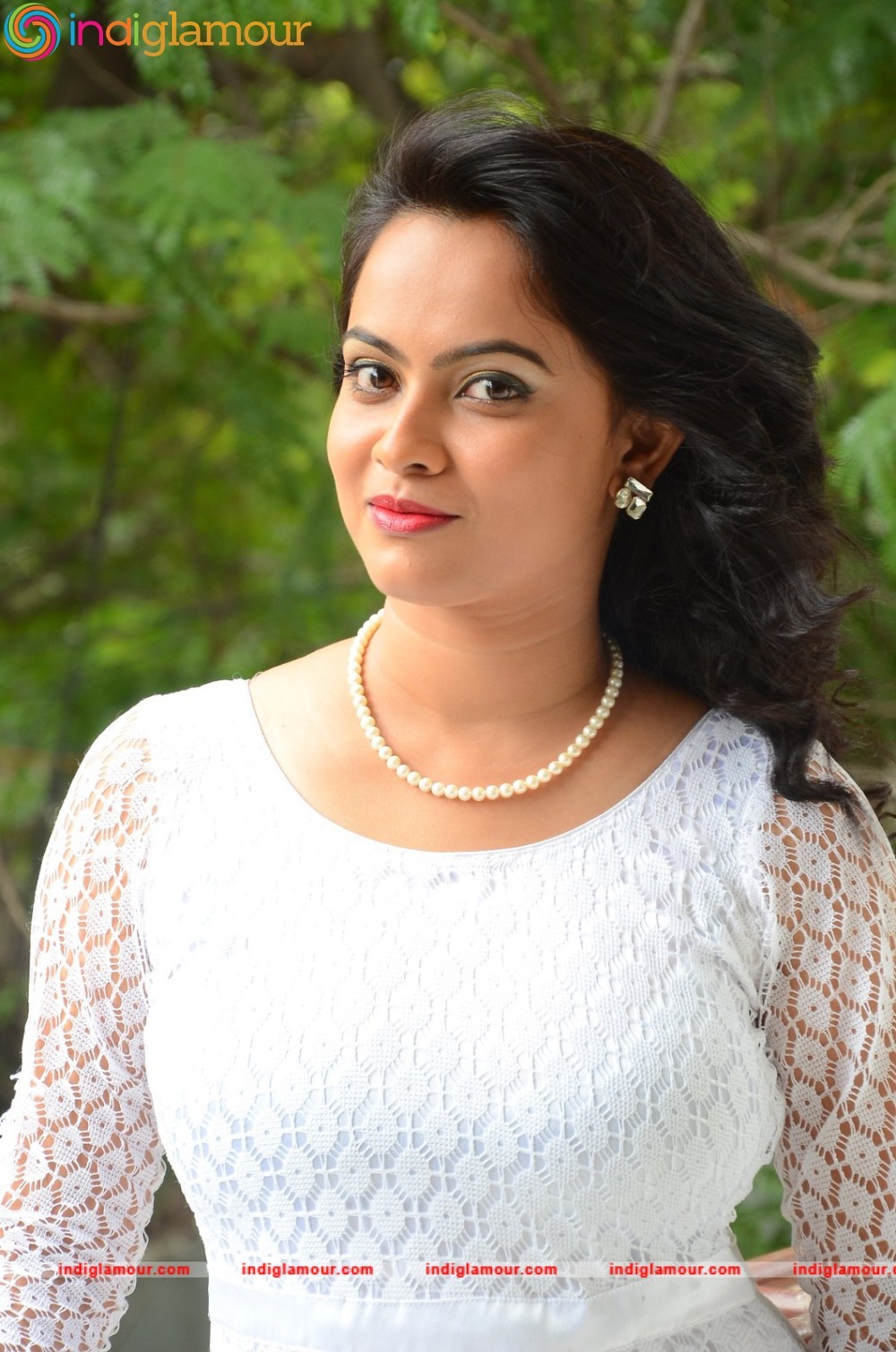 Athithi Das Actress hd photo