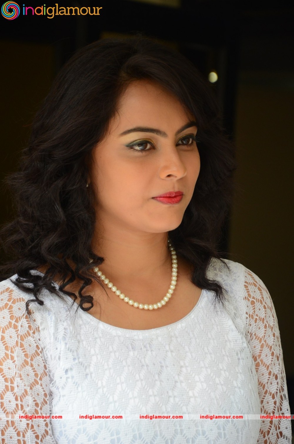 Athithi Das Actress hd photo