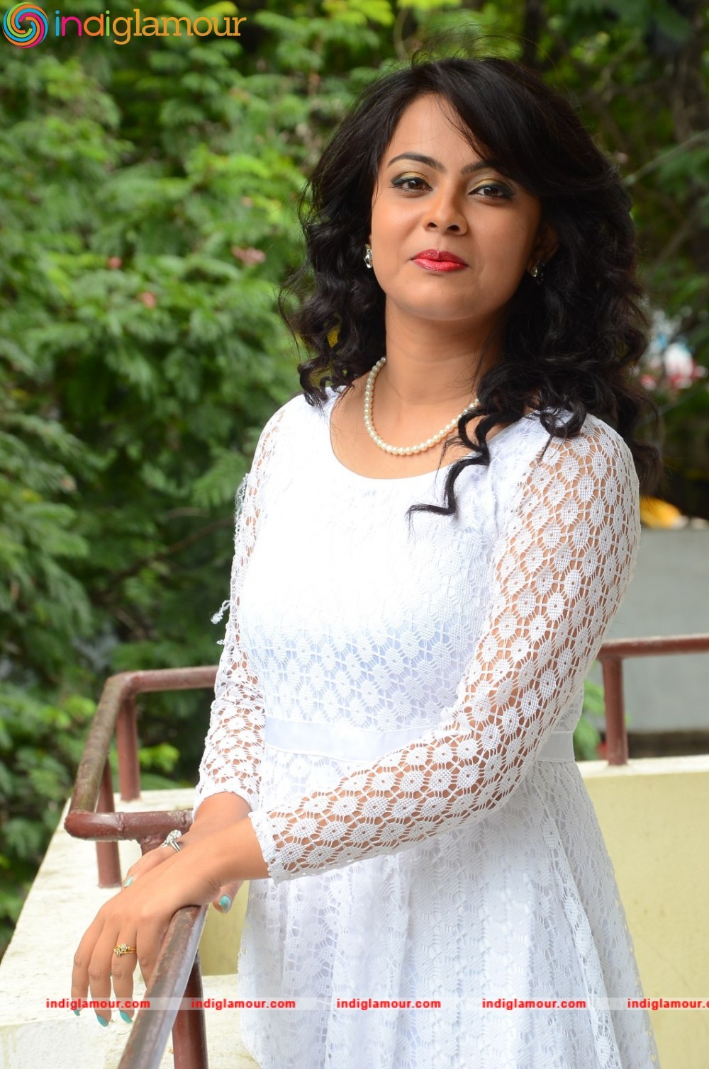 Athithi Das Actress hd photo