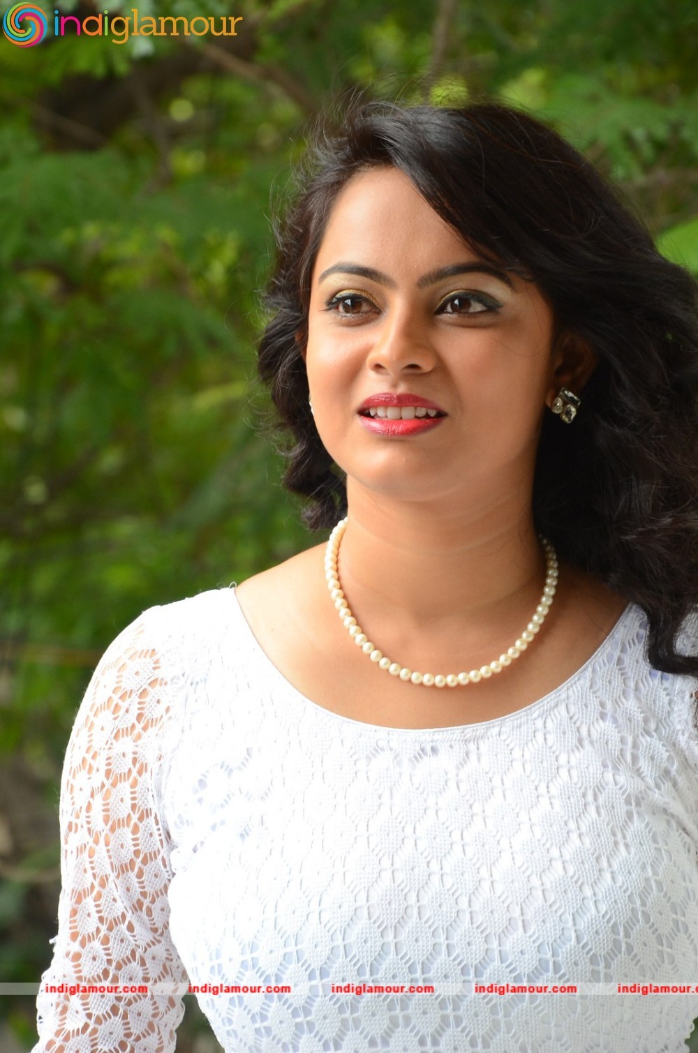 Athithi Das Actress hd photo