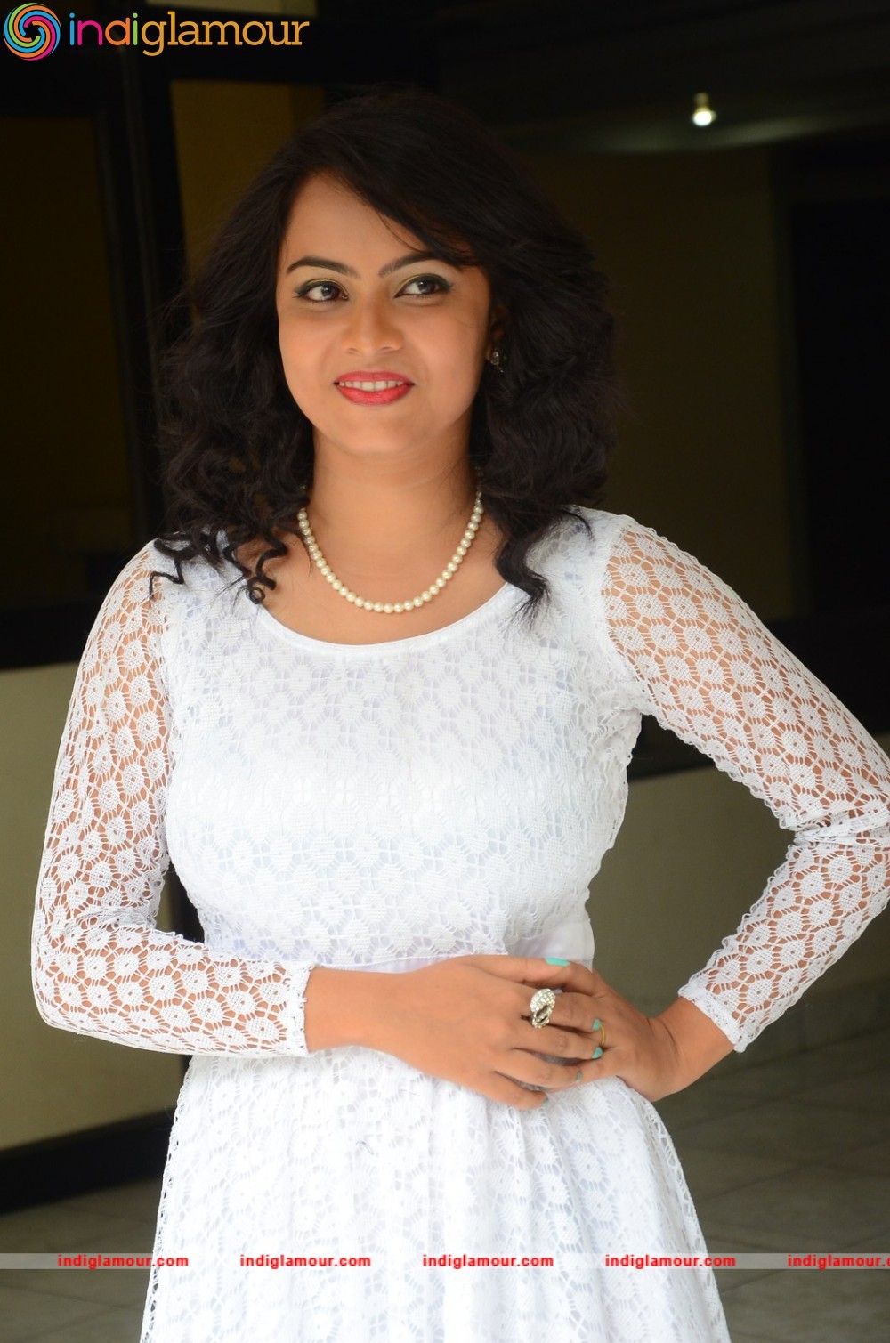 Athithi Das Actress hd photo