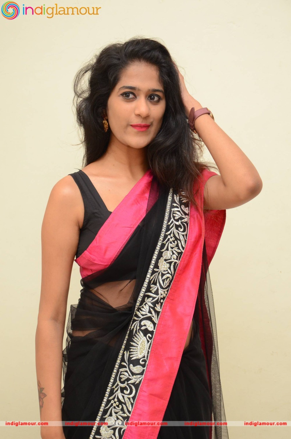Harini Actress hd photo