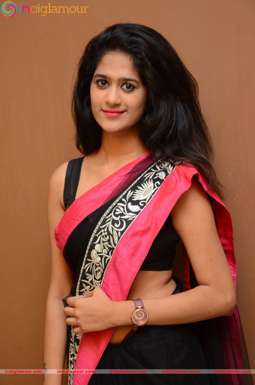 Harini Actress hd photo