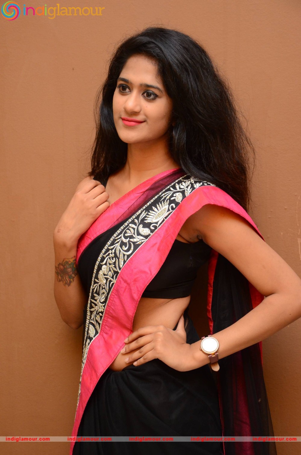 Harini Actress hd photo