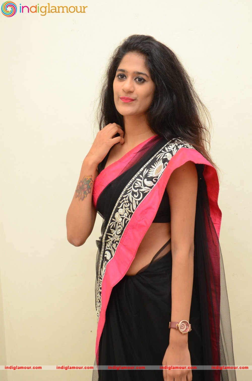 Harini Actress hd photo