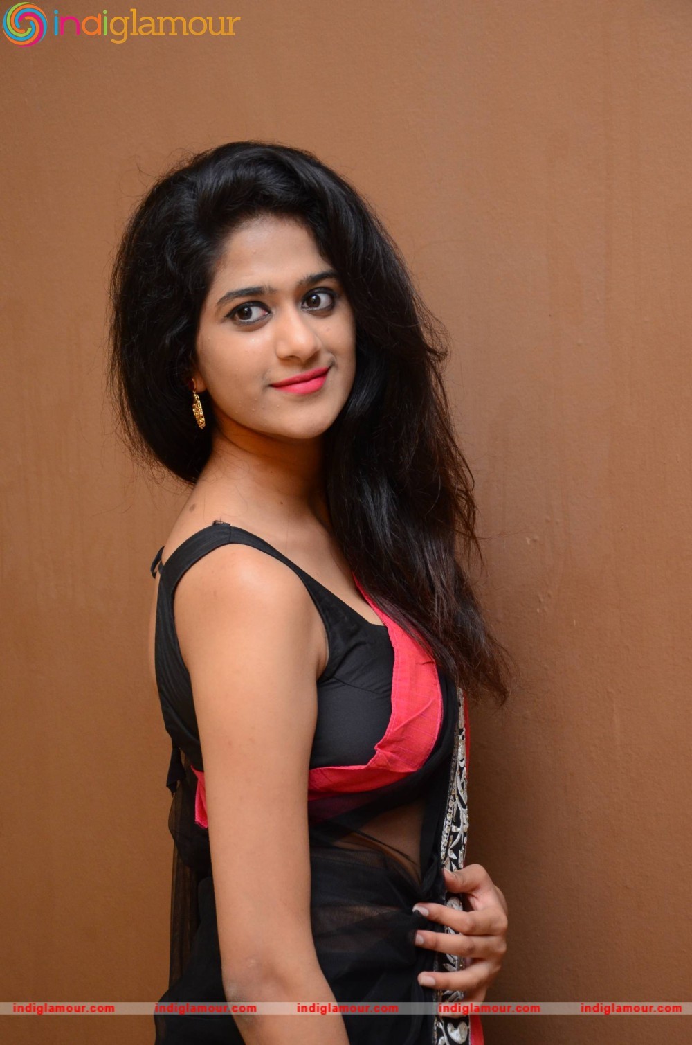 Harini Actress hd photo