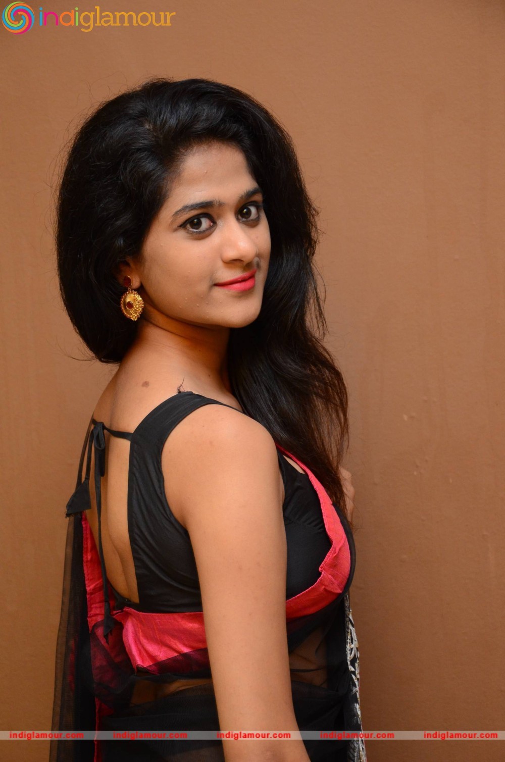 Harini Actress hd photo