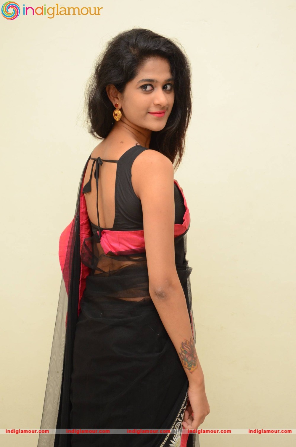 Harini Actress hd photo