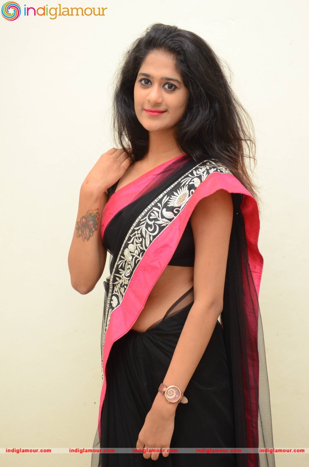 Harini Actress hd photo