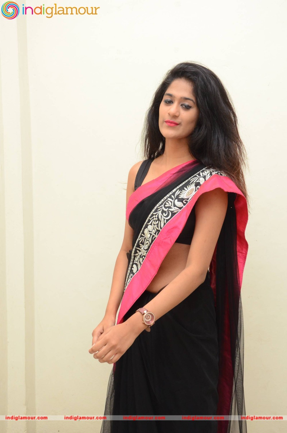 Harini Actress hd photo