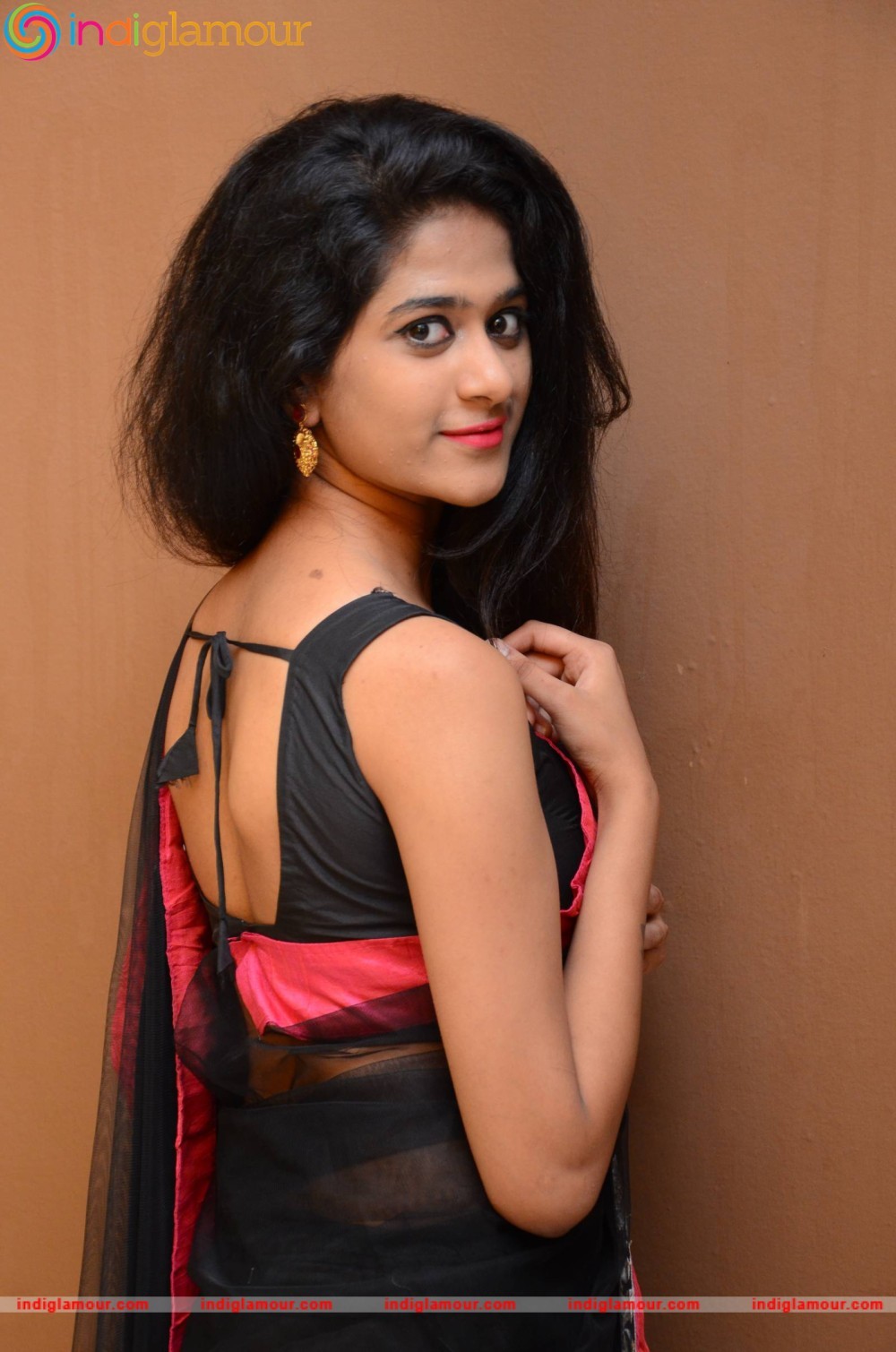 Harini Actress hd photo