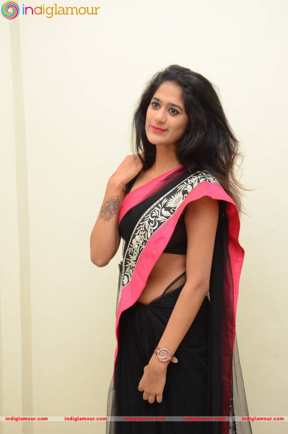 Harini Actress hd photo