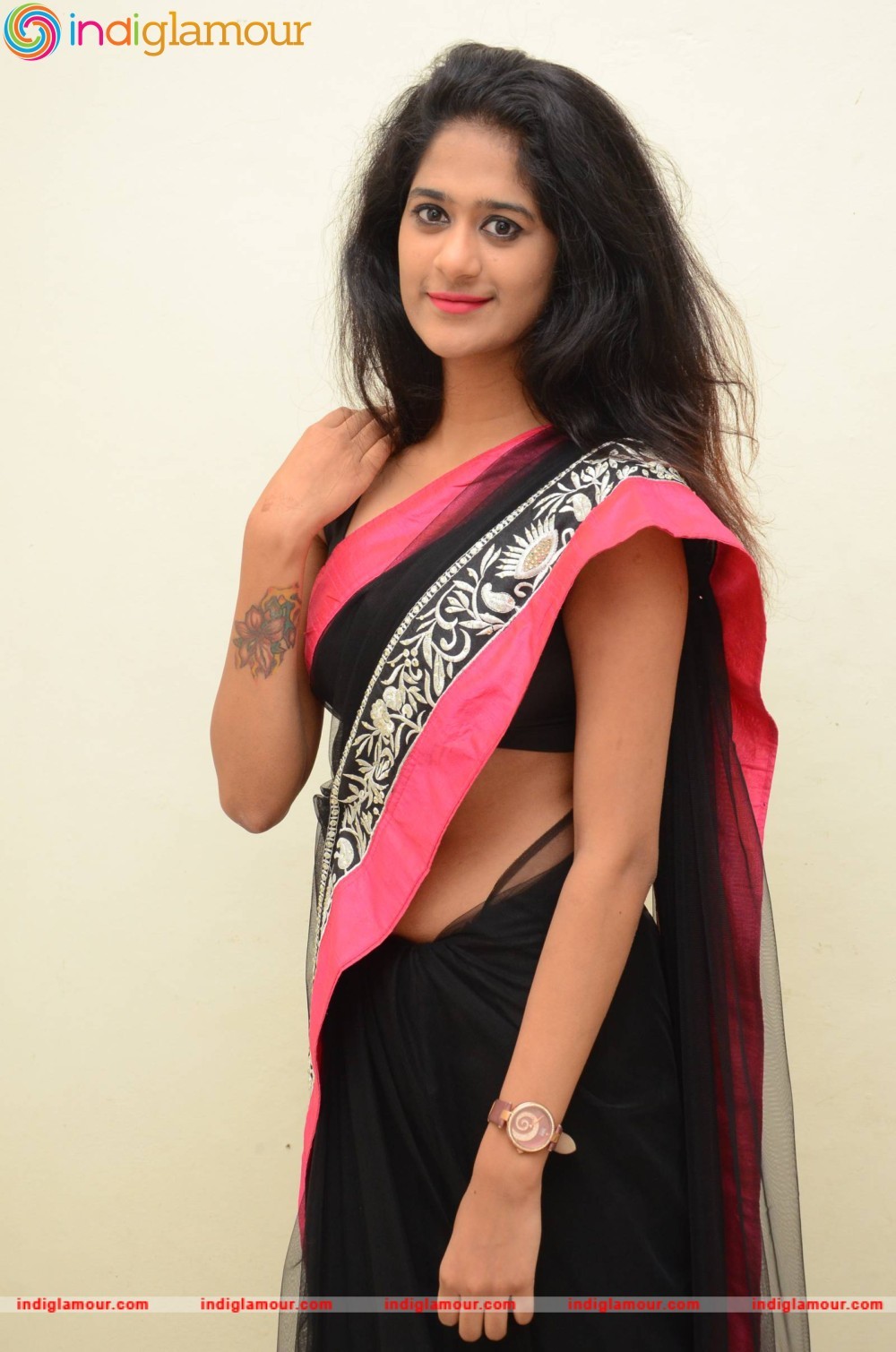 Harini Actress hd photo