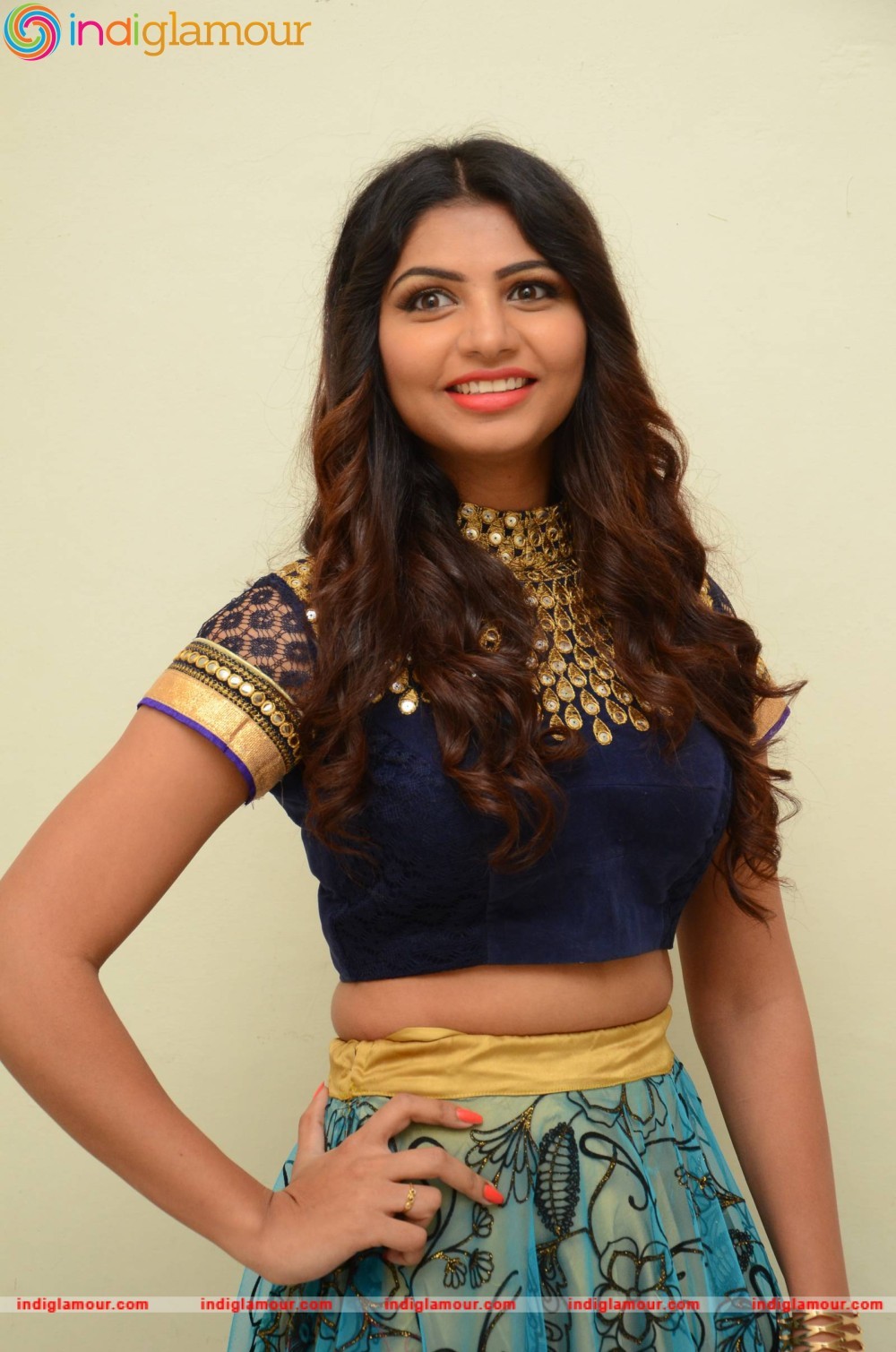 Varsha Actress hd photo