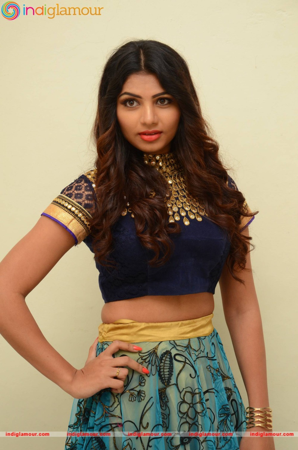Varsha Actress hd photo