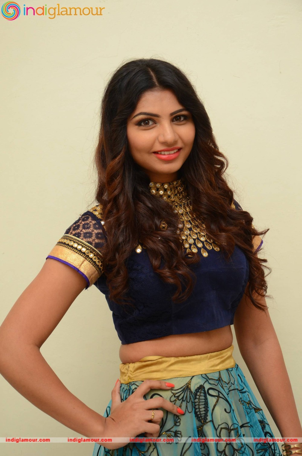Varsha Actress hd photo