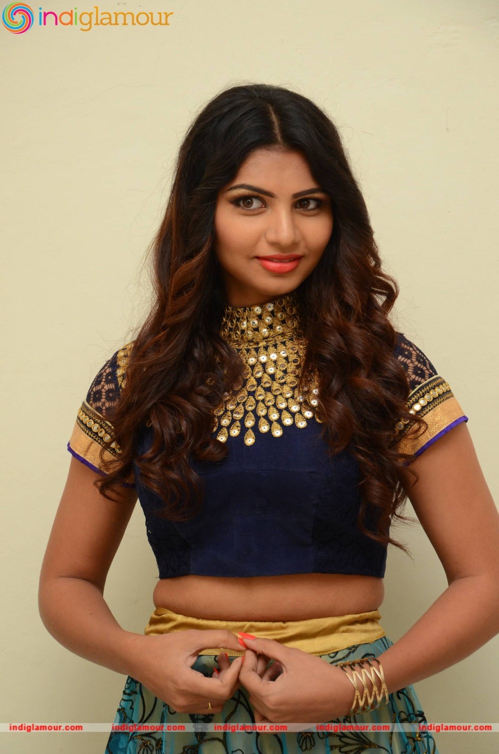 Varsha Actress hd photo