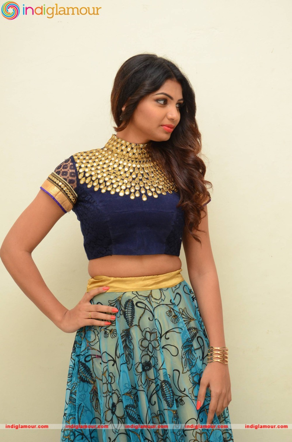 Varsha Actress hd photo