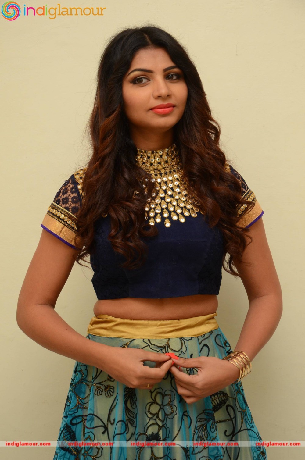 Varsha Actress hd photo
