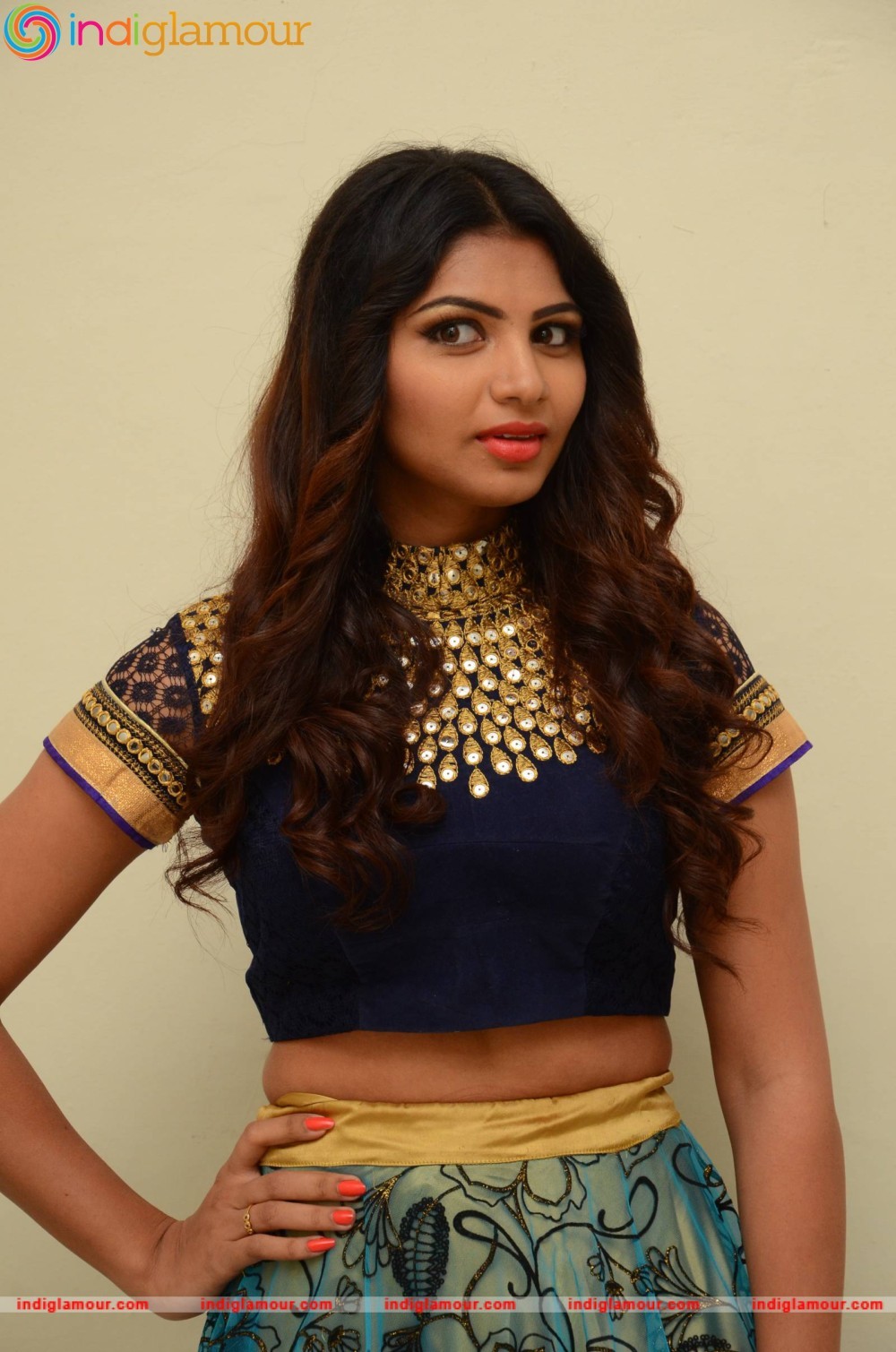 Varsha Actress hd photo