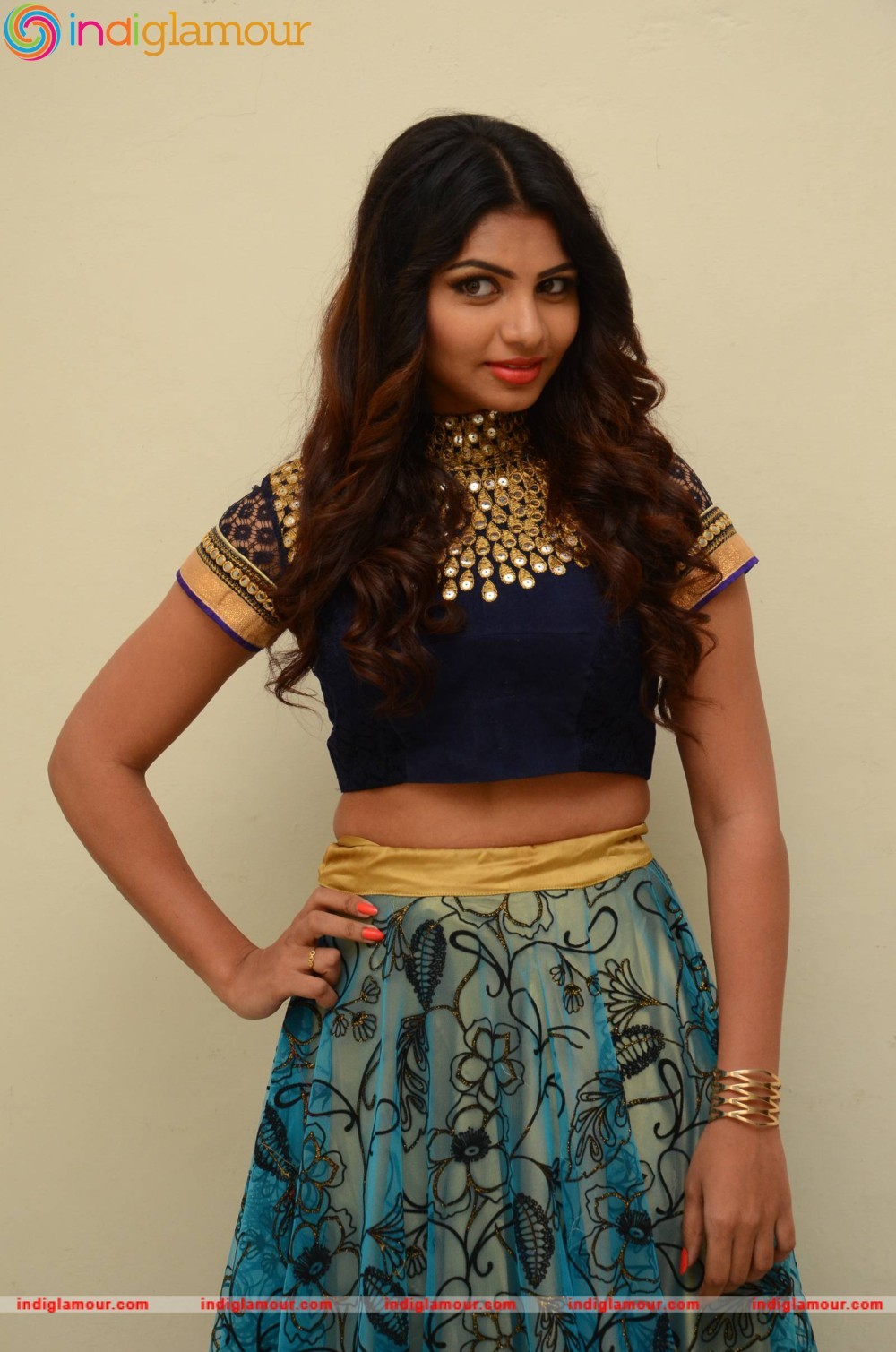 Varsha Actress hd photo
