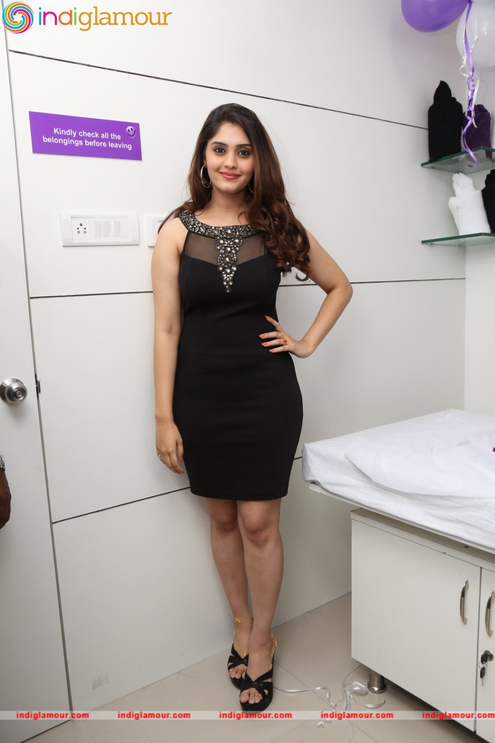 Surabhi Actress hd photo
