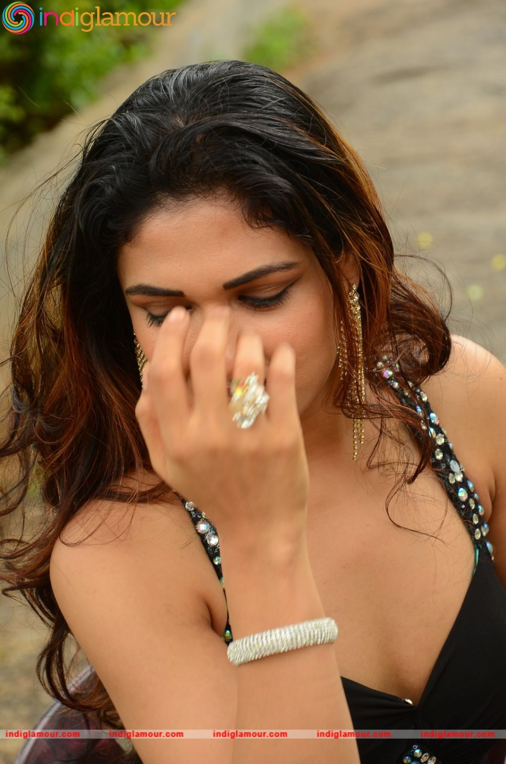 Esha Agarwal Actress hd photo
